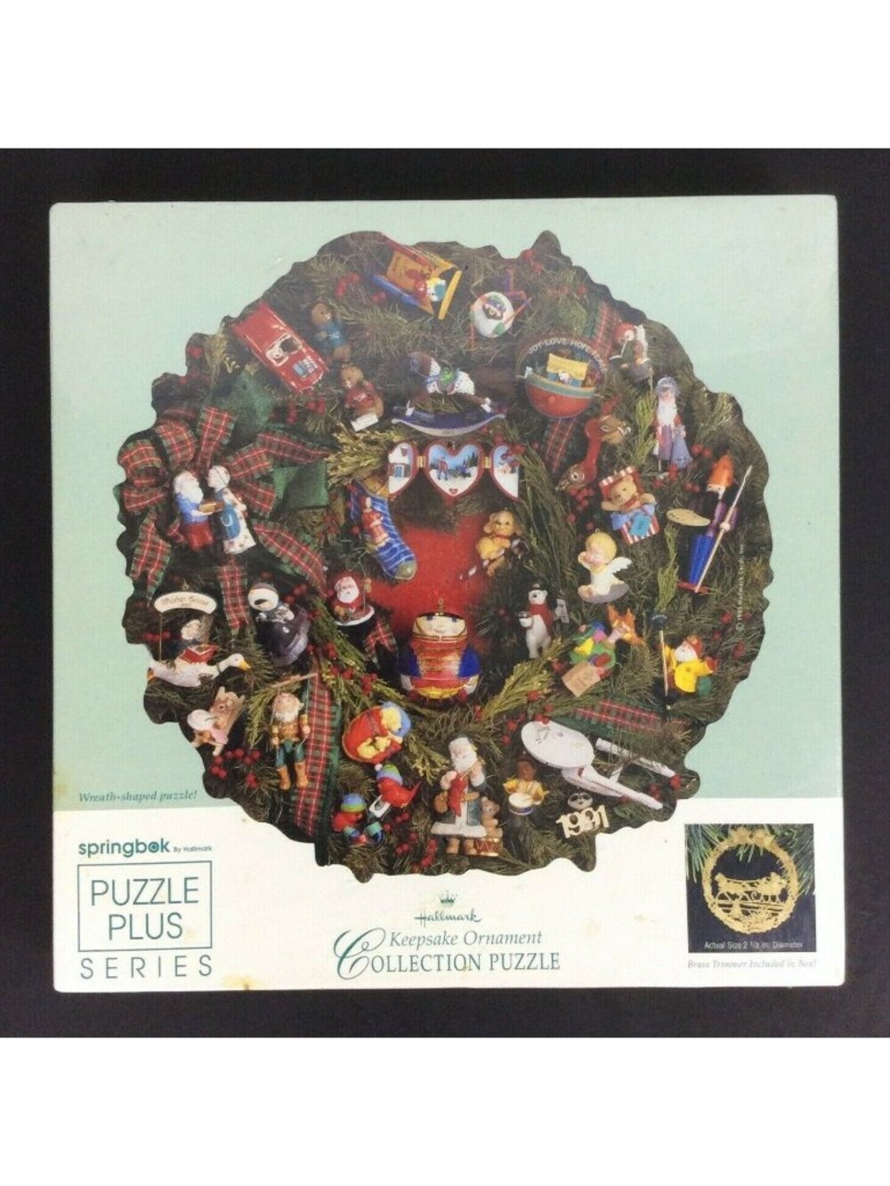 Hallmark Keepsake Ornament Collection Puzzle Wreath-Shaped 500 Pieces + Bonus